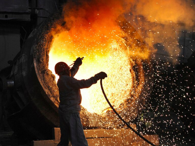 China Purchased a Record $612.1 Million Worth of Aluminum from Russia